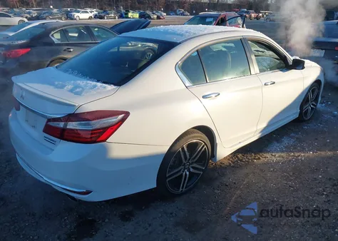 2017 Honda Accord Sport Se z USA, uszkodzony, nr VIN 1HGCR2F11HA200276